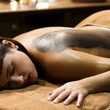 Marylanza & מלון 4*