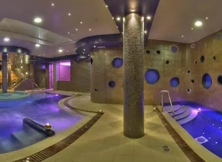 Marylanza & 4*