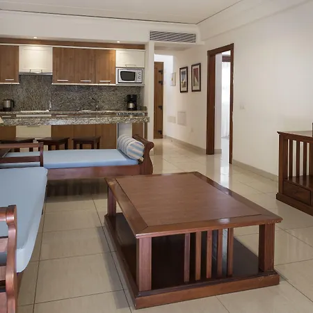 Marylanza & ホテル ロスクリスティアーノス