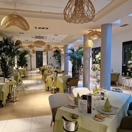 فندق Marylanza & 4*