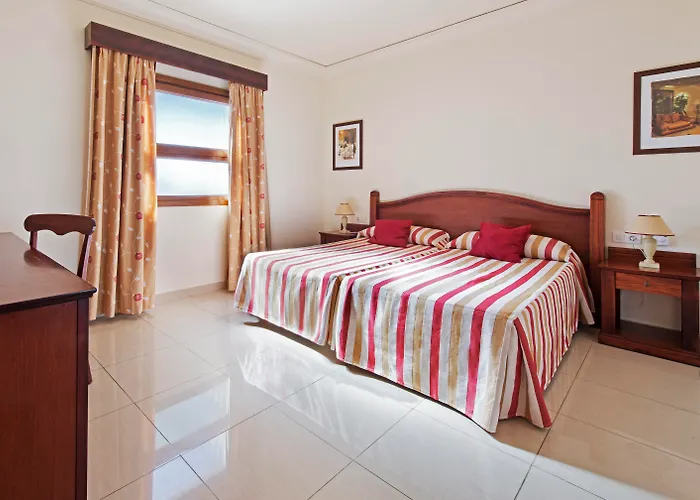 Marylanza & Hotell Los Cristianos (Tenerife)